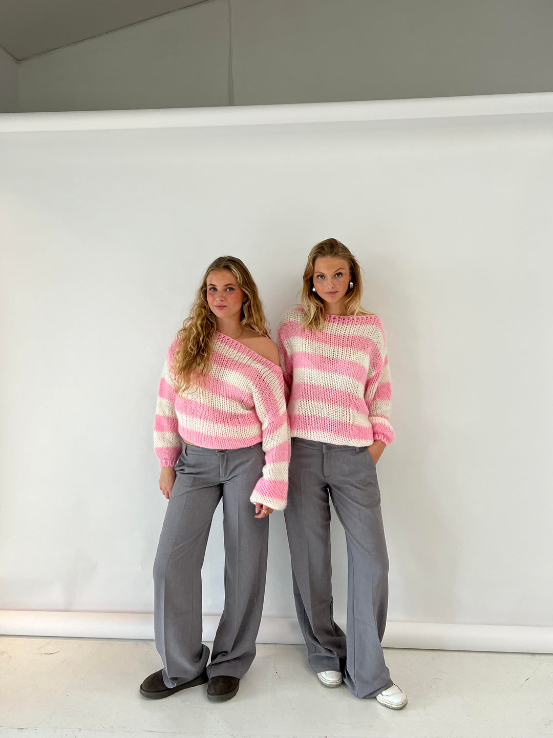 Teresa | Sweter Oversize w Paski z Miękkiej Dzianiny
